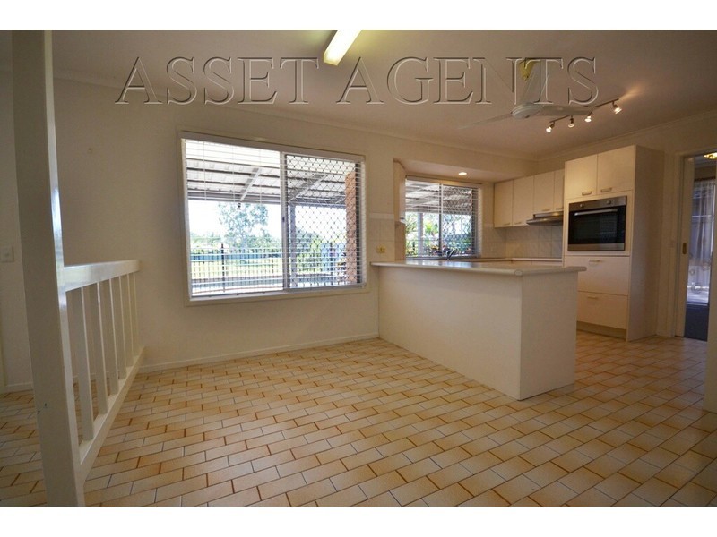 22 Minden Cres, Helensvale QLD 4212