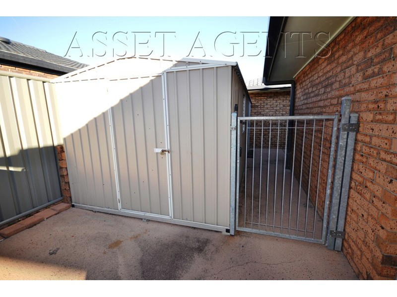 22 Minden Cres, Helensvale QLD 4212