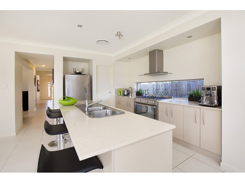 134 The Avenue, Peregian Springs QLD 4573