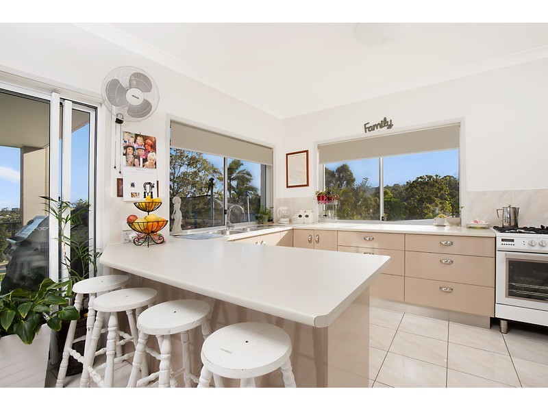 1A Jason Pl, Little Mountain QLD 4551