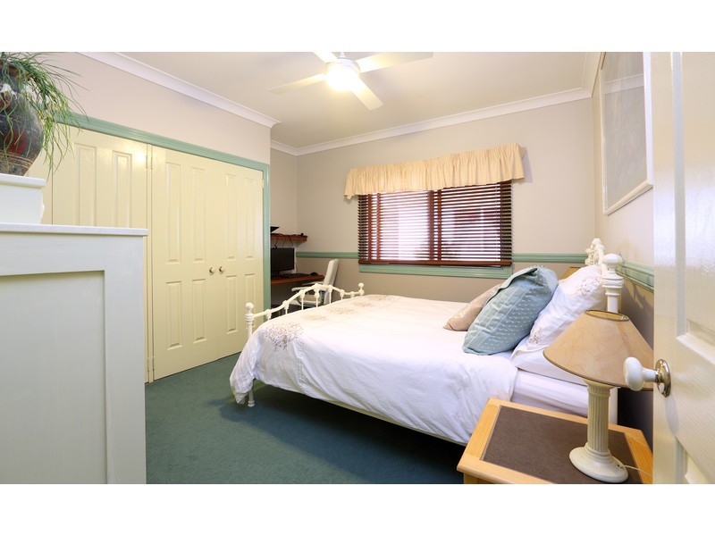 30 Shady Grove, Tanawha QLD 4556