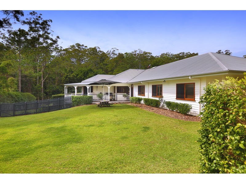30 Shady Grove, Tanawha QLD 4556