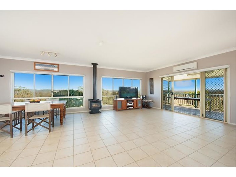 63 Hicken Way, Nanango QLD 4615