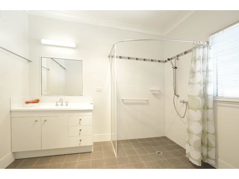 63 Hicken Way, Nanango QLD 4615