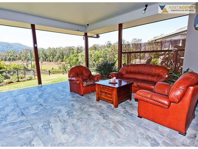 70 Breakneck Rd, Brooloo QLD 4570
