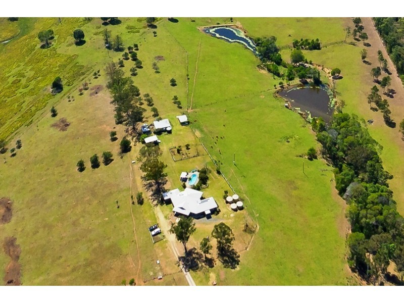 70 Breakneck Rd, Brooloo QLD 4570