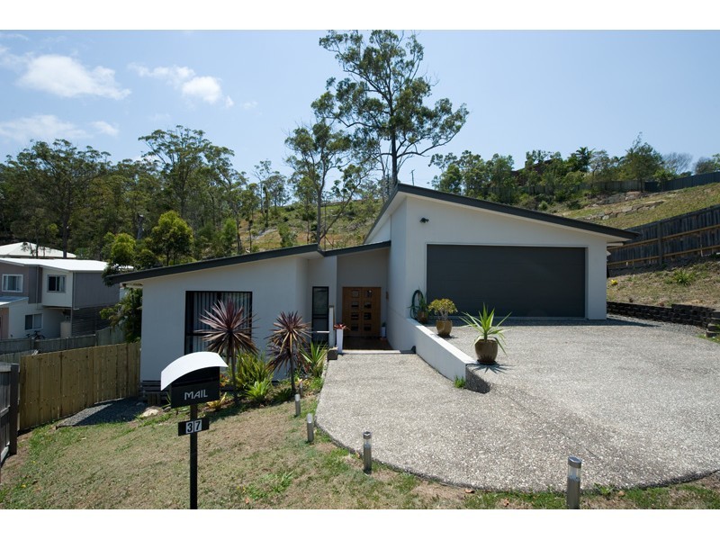 37 St Helena Street, Little Mountain QLD 4551