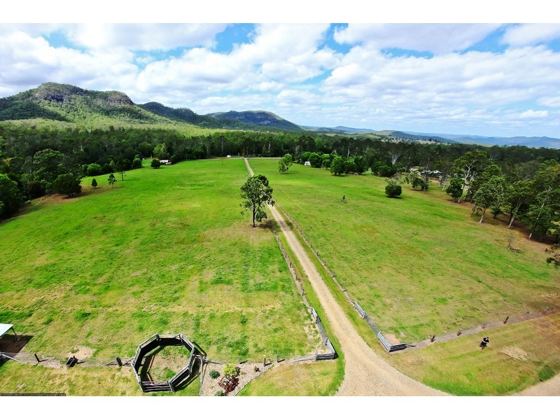 143 Oakey Creek Rd, Gheerulla QLD 4574