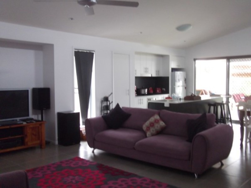 14 Oakbridge Way, Peregian Springs QLD 4573