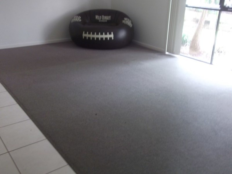 8 Sandhurst Crescent, Peregian Springs QLD 4573