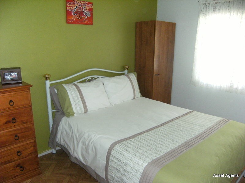 123 George Street, Nanango QLD 4615