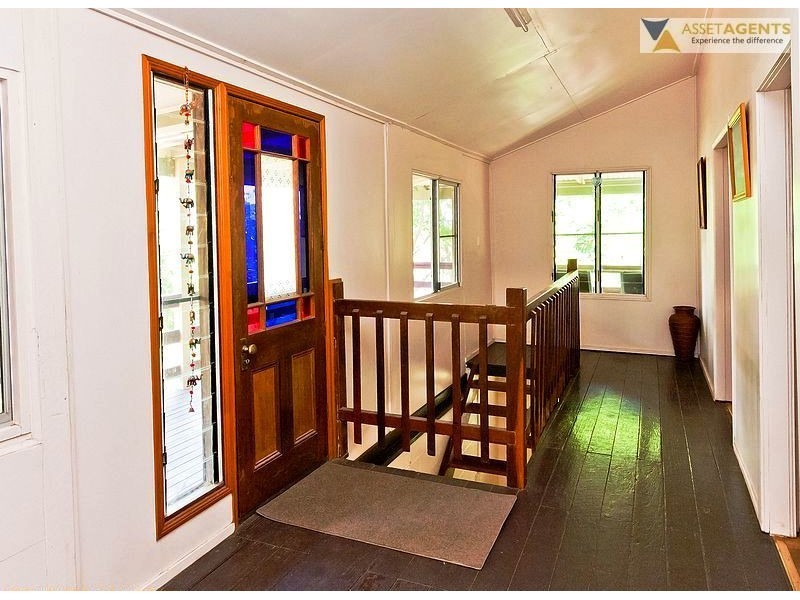 874 Mcintosh Creek Rd, Calico Creek QLD 4570