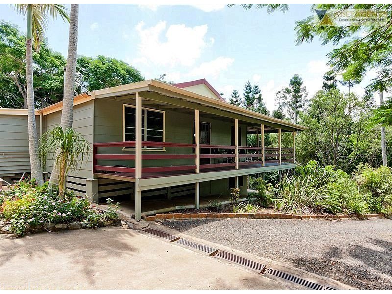 874 Mcintosh Creek Rd, Calico Creek QLD 4570