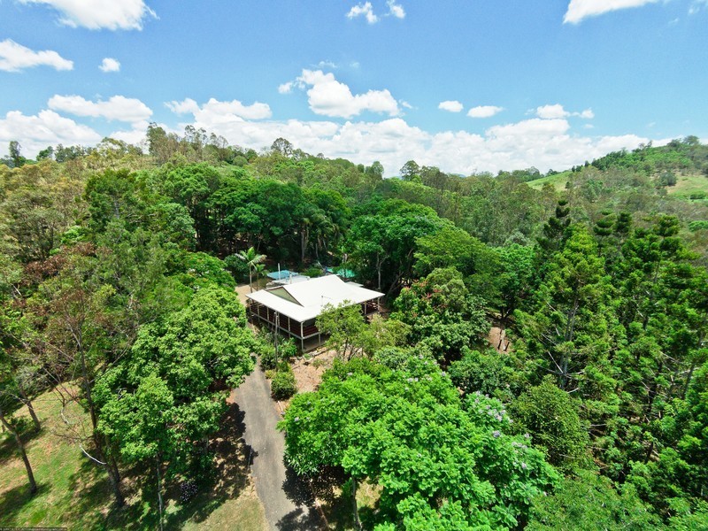 874 Mcintosh Creek Rd, Calico Creek QLD 4570