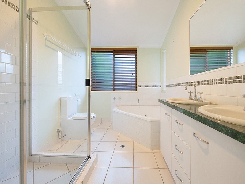 18 Northridge Court, Sippy Downs QLD 4556