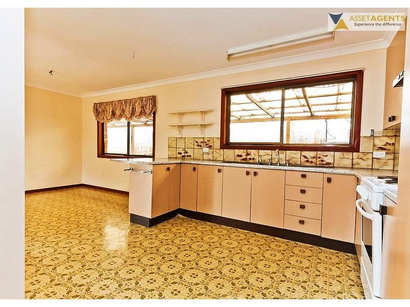 27 Anne Street, Kenilworth QLD 4574