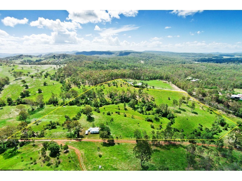 559 Rocks Road, Pie Creek QLD 4570