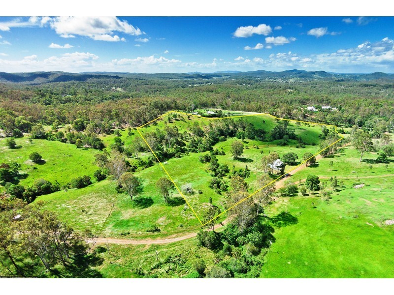 559 Rocks Road, Pie Creek QLD 4570