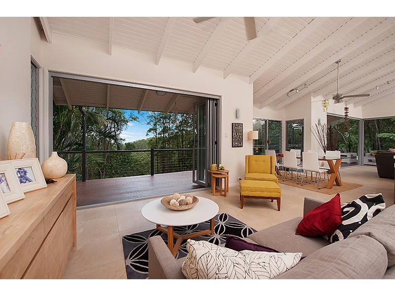 12 Merval Court, Mons QLD 4556