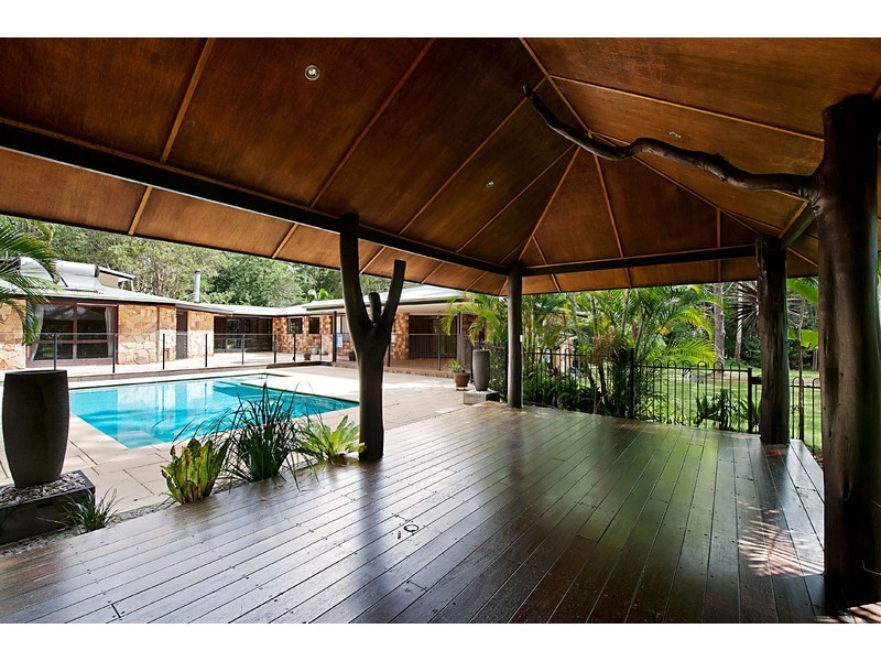 53 Rainforest Rd, Chevallum QLD 4555