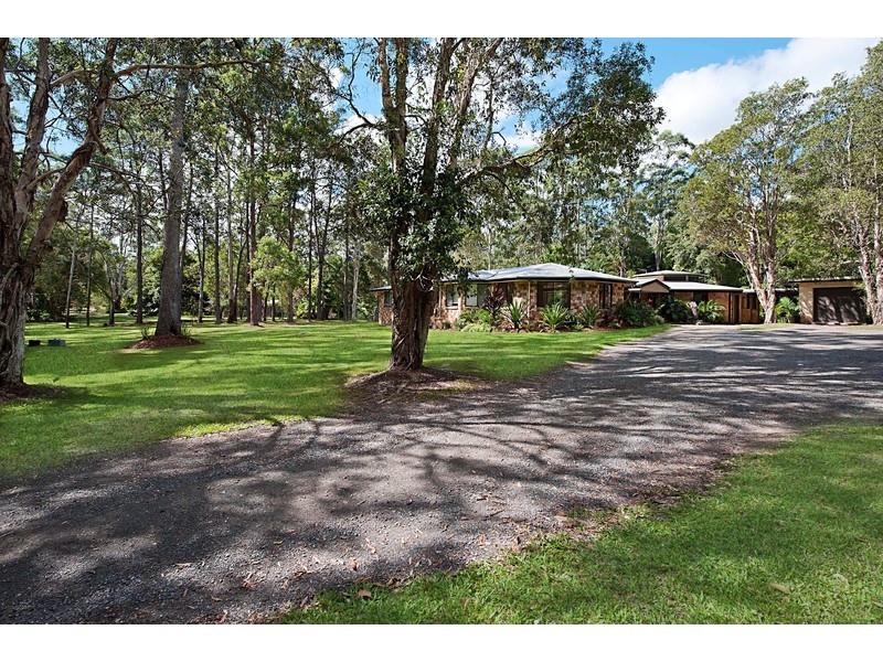 53 Rainforest Rd, Chevallum QLD 4555