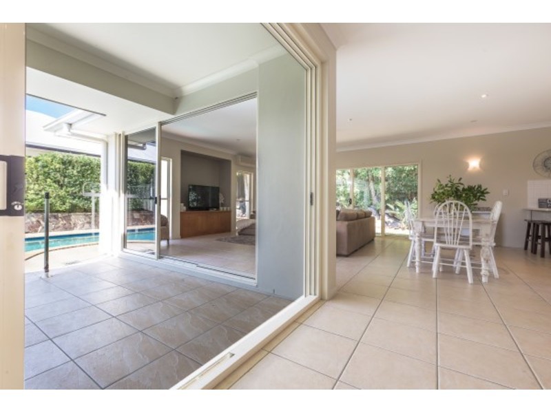 15 Longwood Drive, Peregian Springs QLD 4573