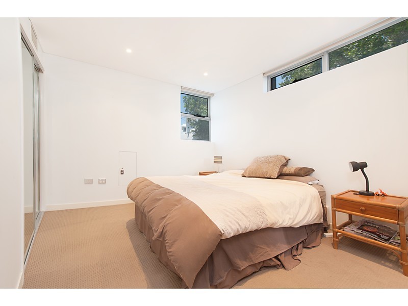 2/47 Landsborough Pde, Golden Beach QLD 4551