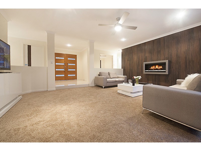 17 Fantail Place, Twin Waters QLD 4564