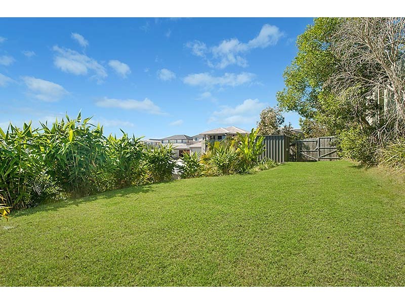 30 Robur Crescent, Mountain Creek QLD 4557