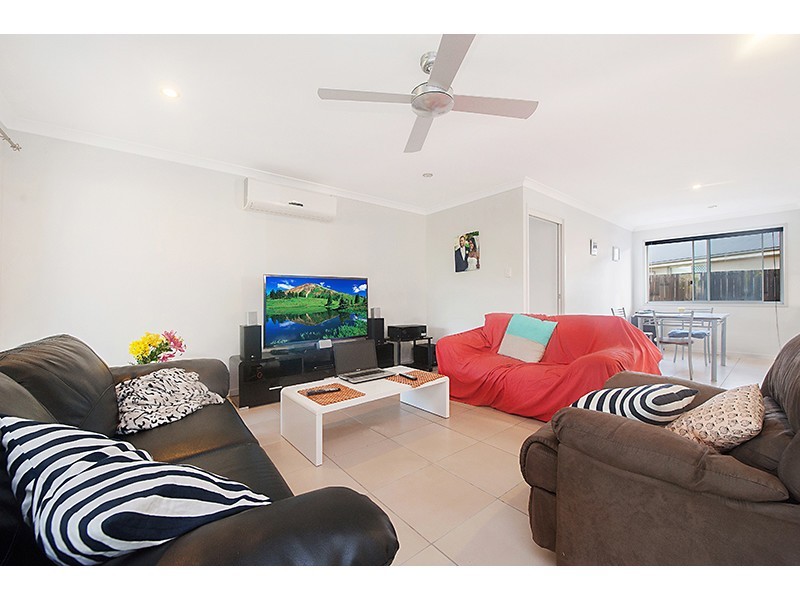 22 Silvereye Street, Sippy Downs QLD 4556