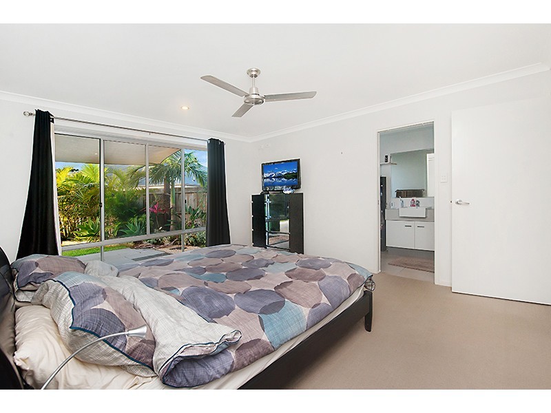 22 Silvereye Street, Sippy Downs QLD 4556