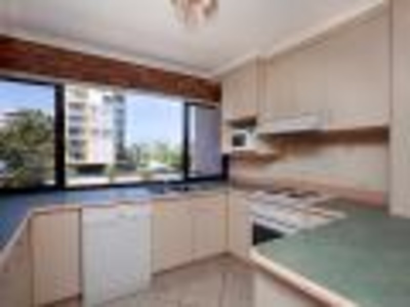 111/15 Bulcock Beach, Caloundra QLD 4551