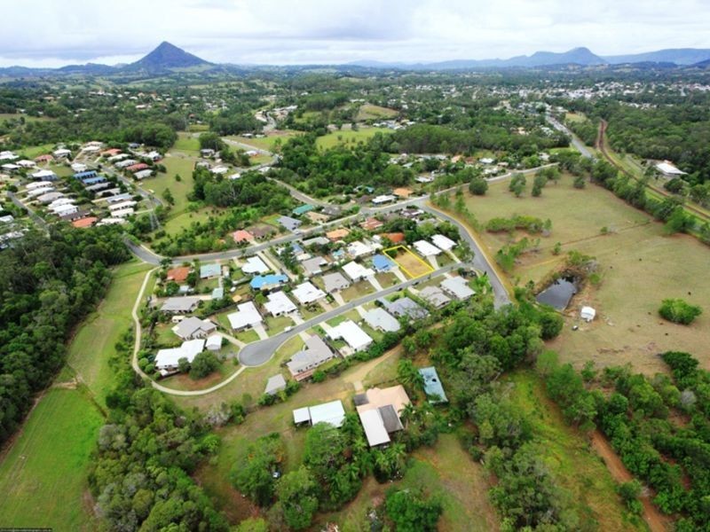 6 Prospect Pl, Cooroy QLD 4563