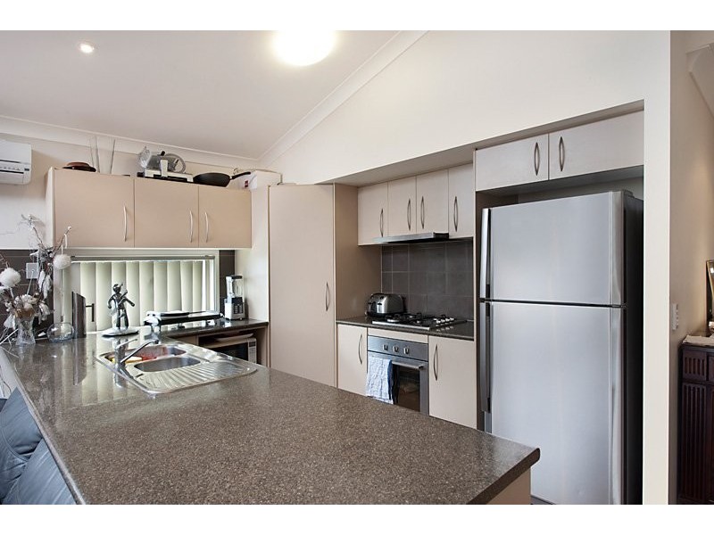 7 Davis, Sippy Downs QLD 4556