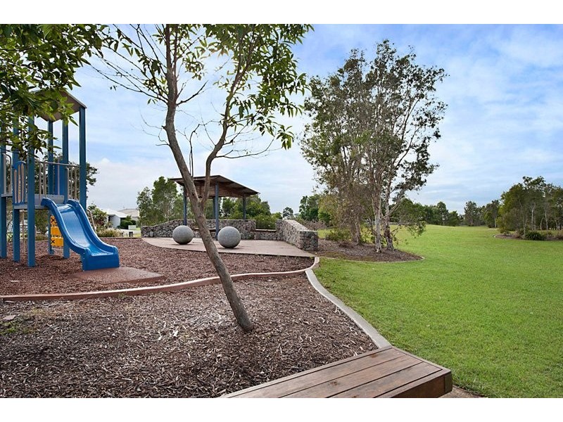 7 Davis, Sippy Downs QLD 4556