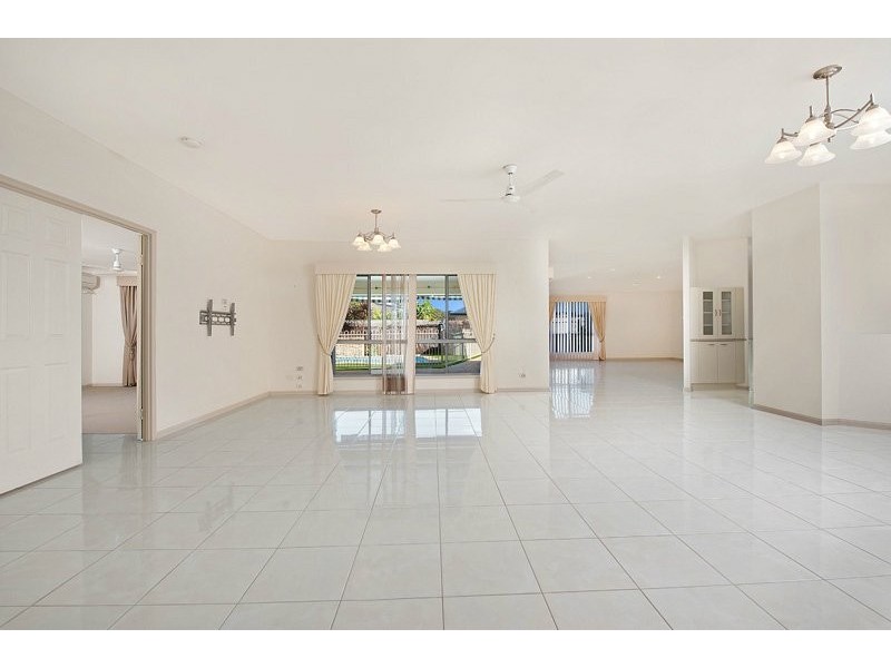 12 Cottonwood, Meridan Plains QLD 4551