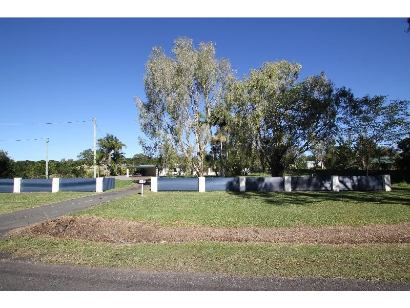 147 Old Gympie Rd, Mooloolah Valley QLD 4553