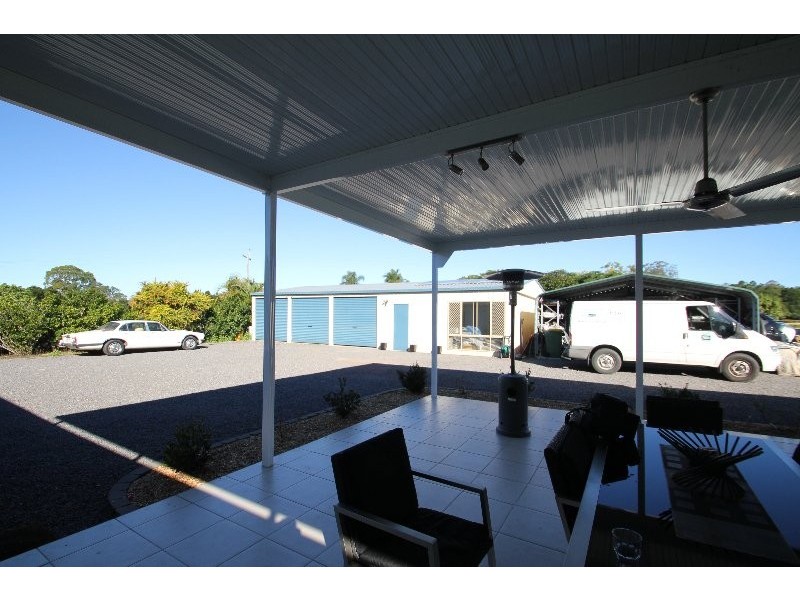 147 Old Gympie Rd, Mooloolah Valley QLD 4553