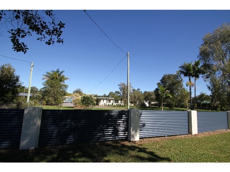 147 Old Gympie Rd, Mooloolah Valley QLD 4553