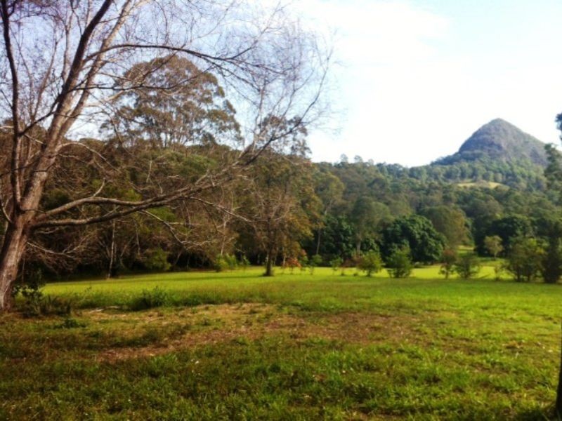 68 Coles Creek Rd, Cooran QLD 4569