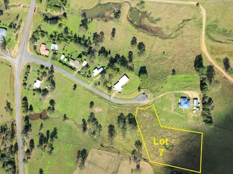 28 Hillcrest Ct, Imbil QLD 4570