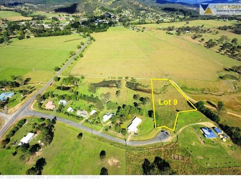 25 Hillcrest Ct, Imbil QLD 4570