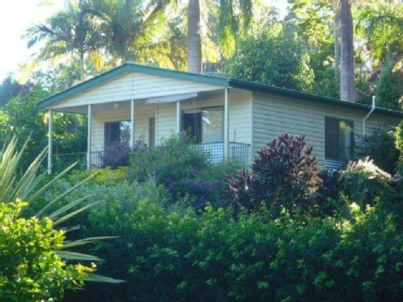 61 Tania Avenue, Palmwoods QLD 4555