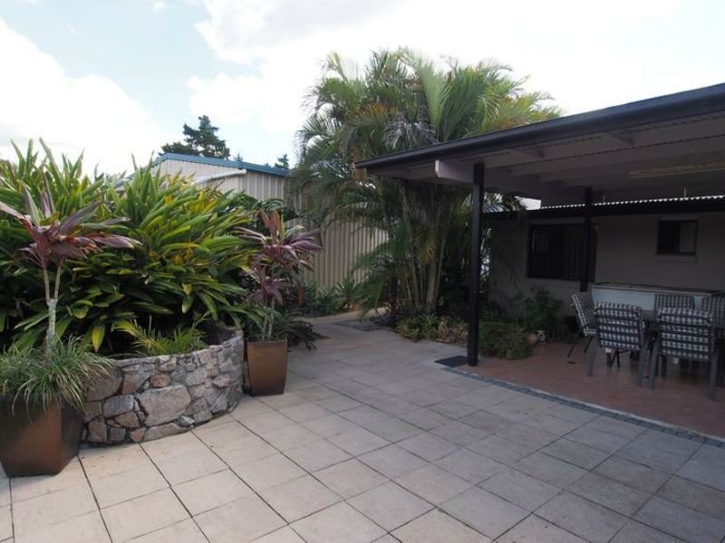 80 Mountain Vista Dr, Glass House Mountains QLD 4518