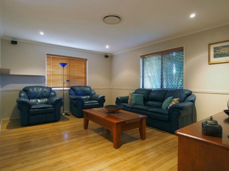 80 Mountain Vista Dr, Glass House Mountains QLD 4518