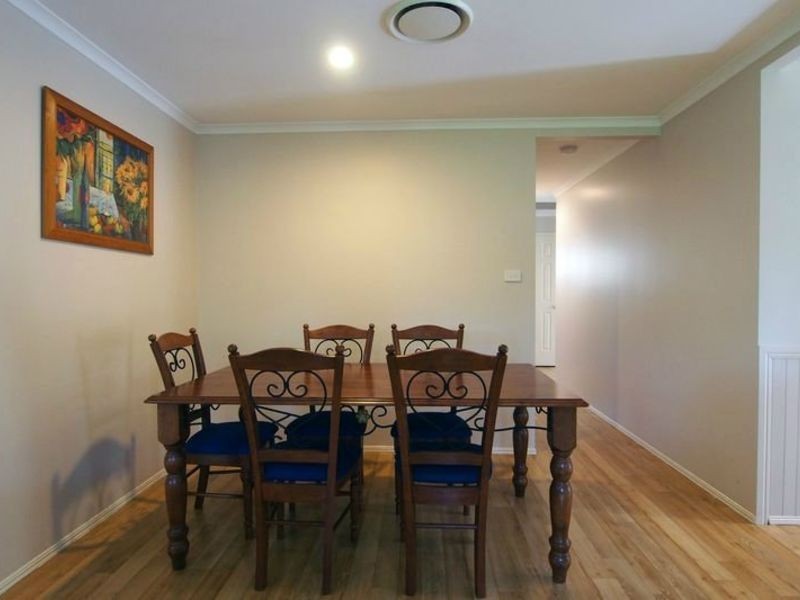 80 Mountain Vista Dr, Glass House Mountains QLD 4518