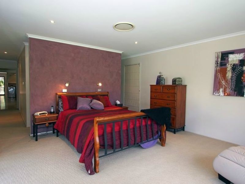 80 Mountain Vista Dr, Glass House Mountains QLD 4518