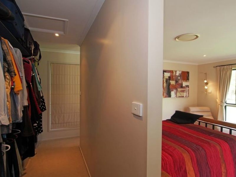 80 Mountain Vista Dr, Glass House Mountains QLD 4518