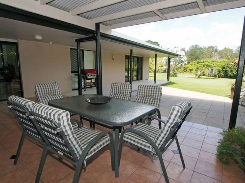 80 Mountain Vista Dr, Glass House Mountains QLD 4518