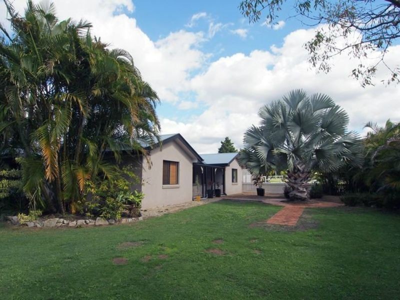 80 Mountain Vista Dr, Glass House Mountains QLD 4518
